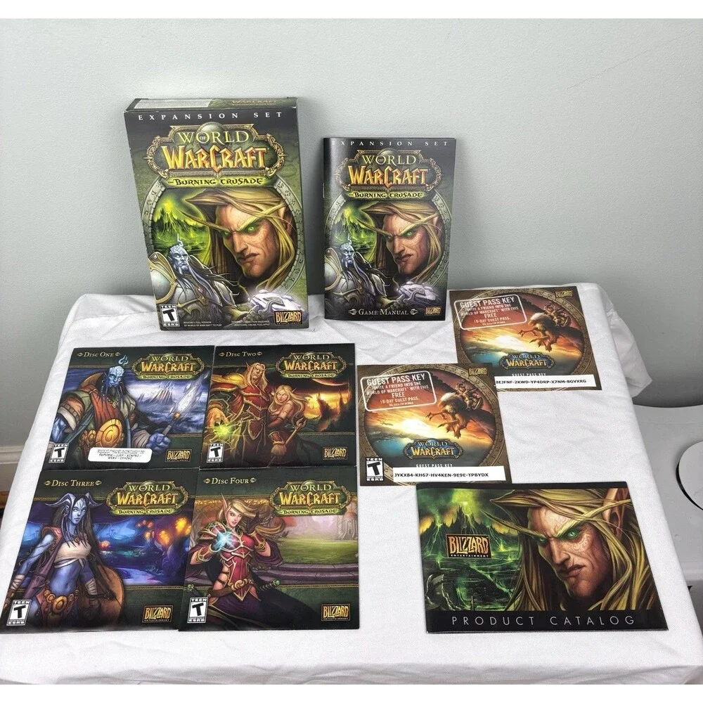World Of Warcraft PC DVD-ROM + Cataclysm + Wrath Of The Lich King Expansion